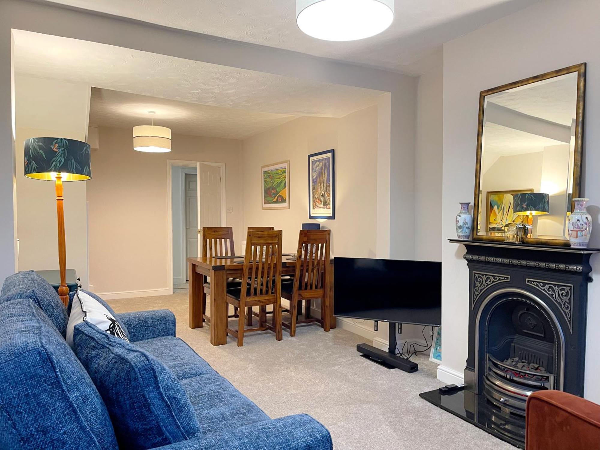 Stylish Cottage In Vibrant Riverside Village North Ferriby Esterno foto