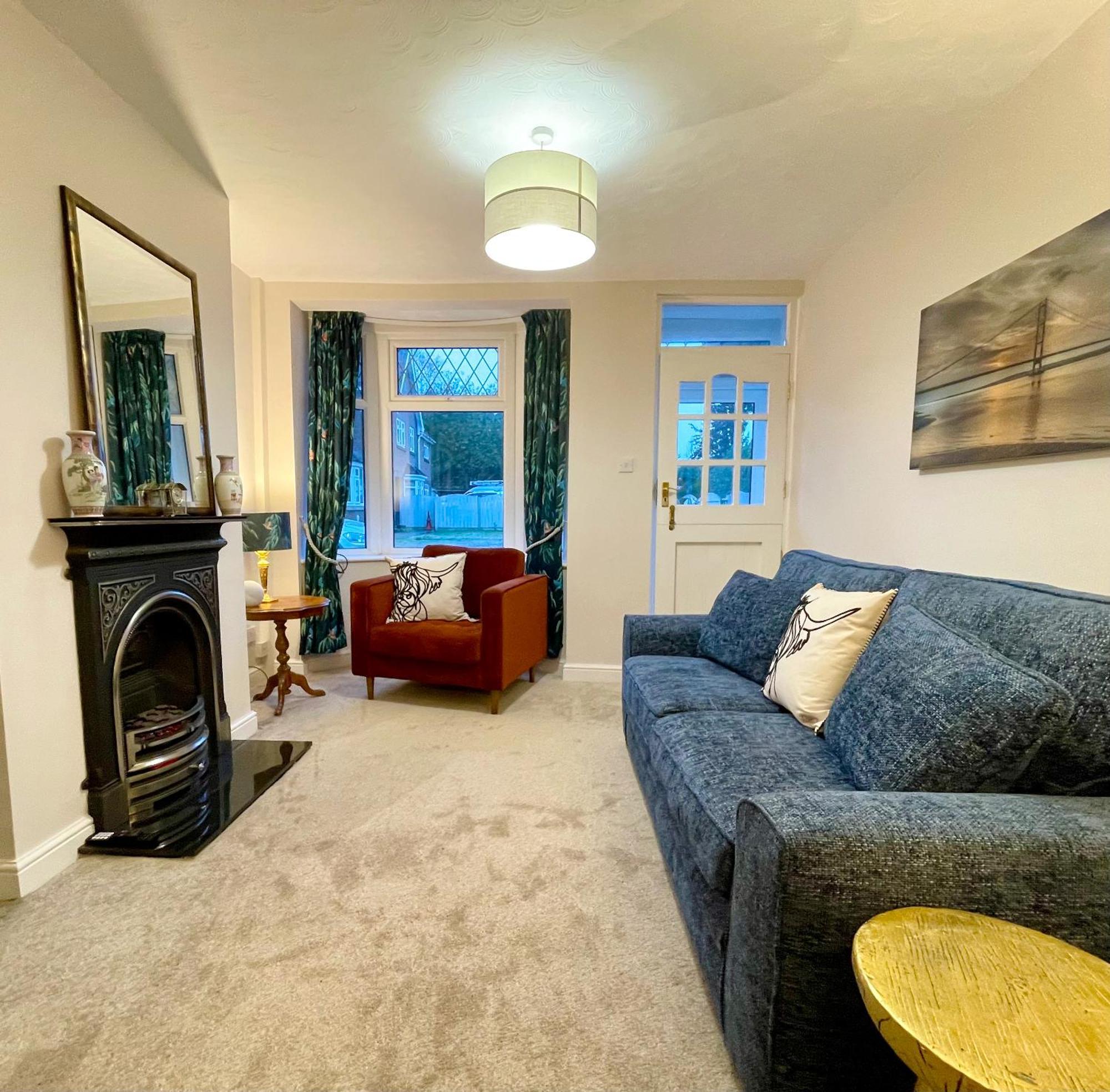 Stylish Cottage In Vibrant Riverside Village North Ferriby Esterno foto