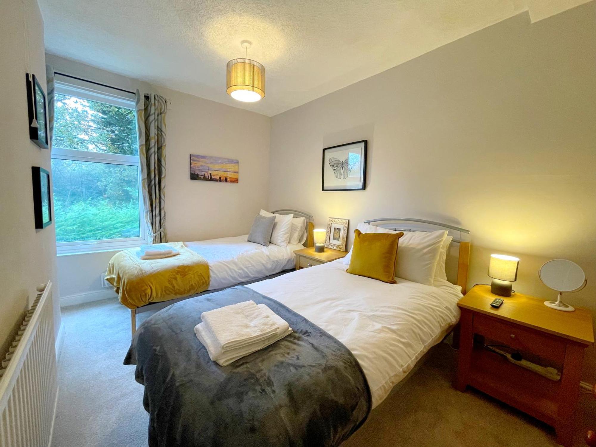 Stylish Cottage In Vibrant Riverside Village North Ferriby Esterno foto